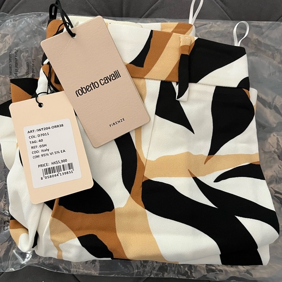 Roberto Cavalli Macro Tiger Twiga Print Shorts - Picture 6 of 6